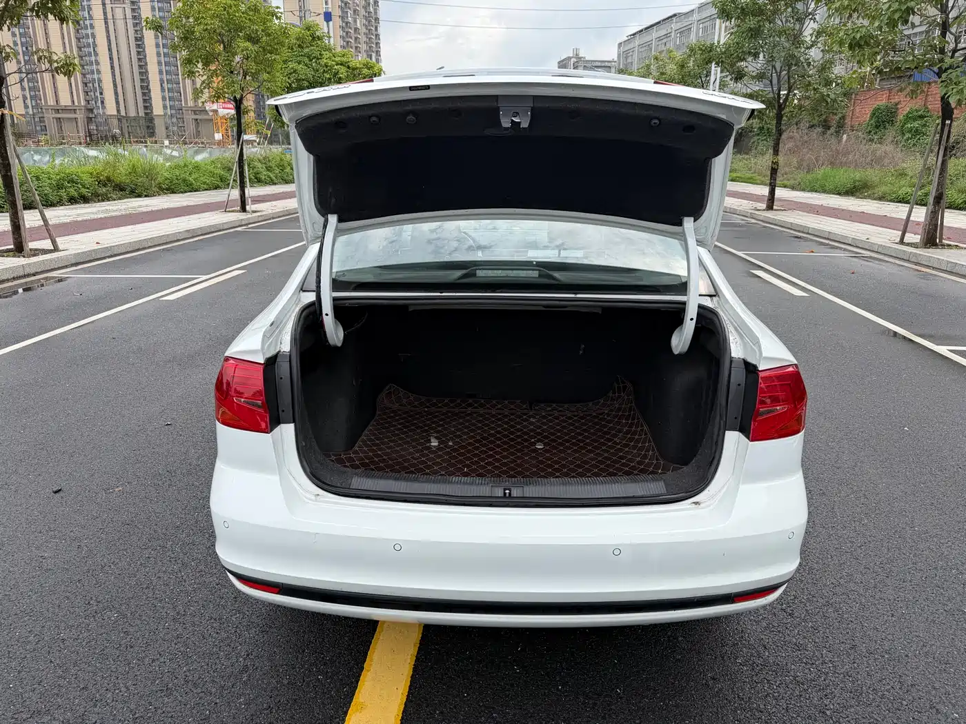 Volkswagen Bora 2019 Facelift 1.5L Automatic Fashion China V фото 8