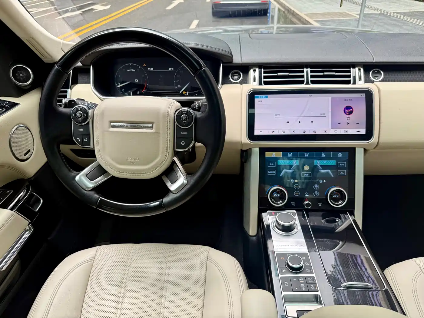 Land Rover Range Rover фото 7