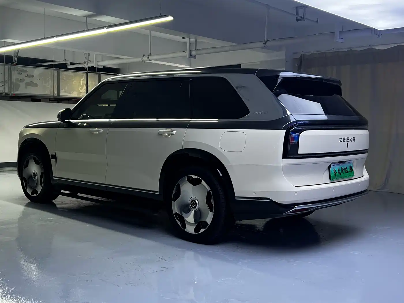 ZEEKR 9X 2026 2025 Model Standard