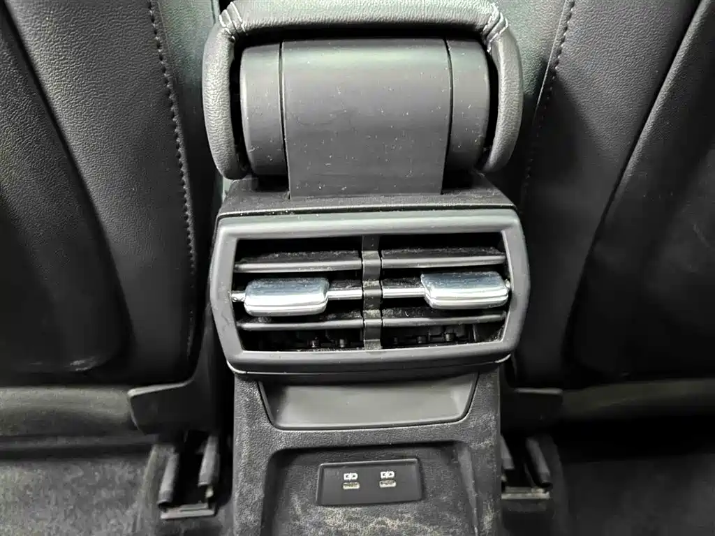 Audi A3 2023 Facelift Sportback 35 TFSI Fashion Sport фото 15
