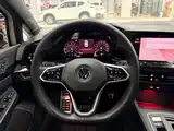 Фото 16 - Volkswagen Golf
