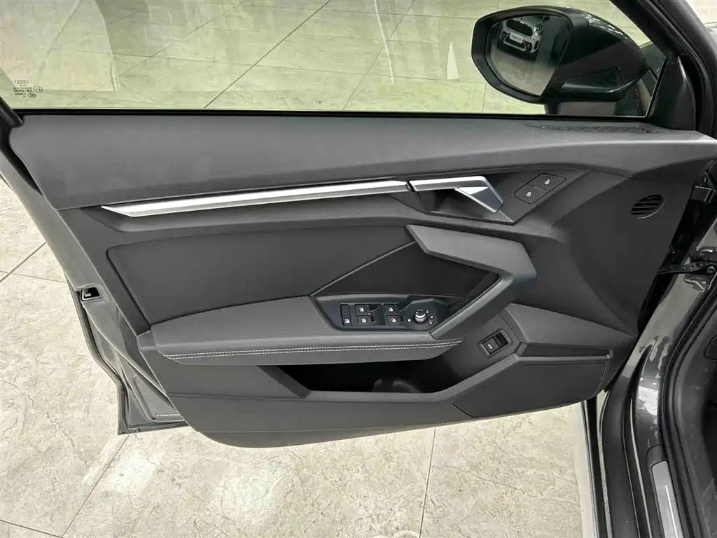 Audi A3 2023 Facelift Sportback 35 TFSI Fashion Sport фото 10