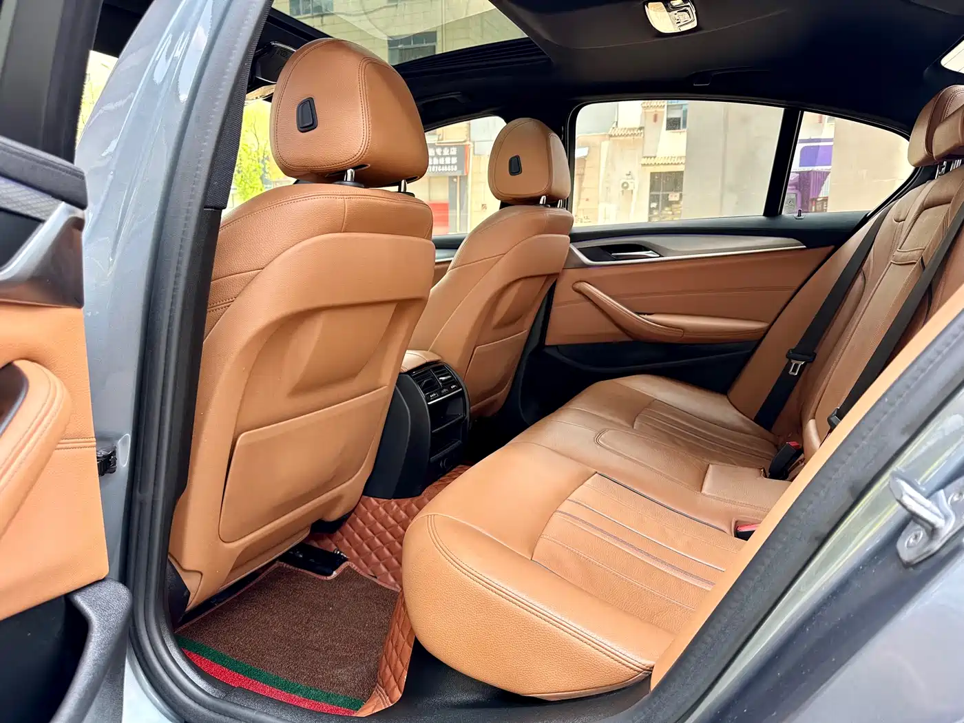 BMW 5 Series (Import) 2019 525i M Sport Package фото 11