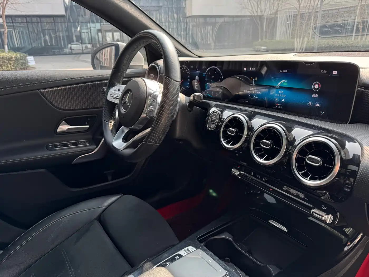Mercedes-Benz A-Class 2019 A 200 L Sport Sedan фото 17