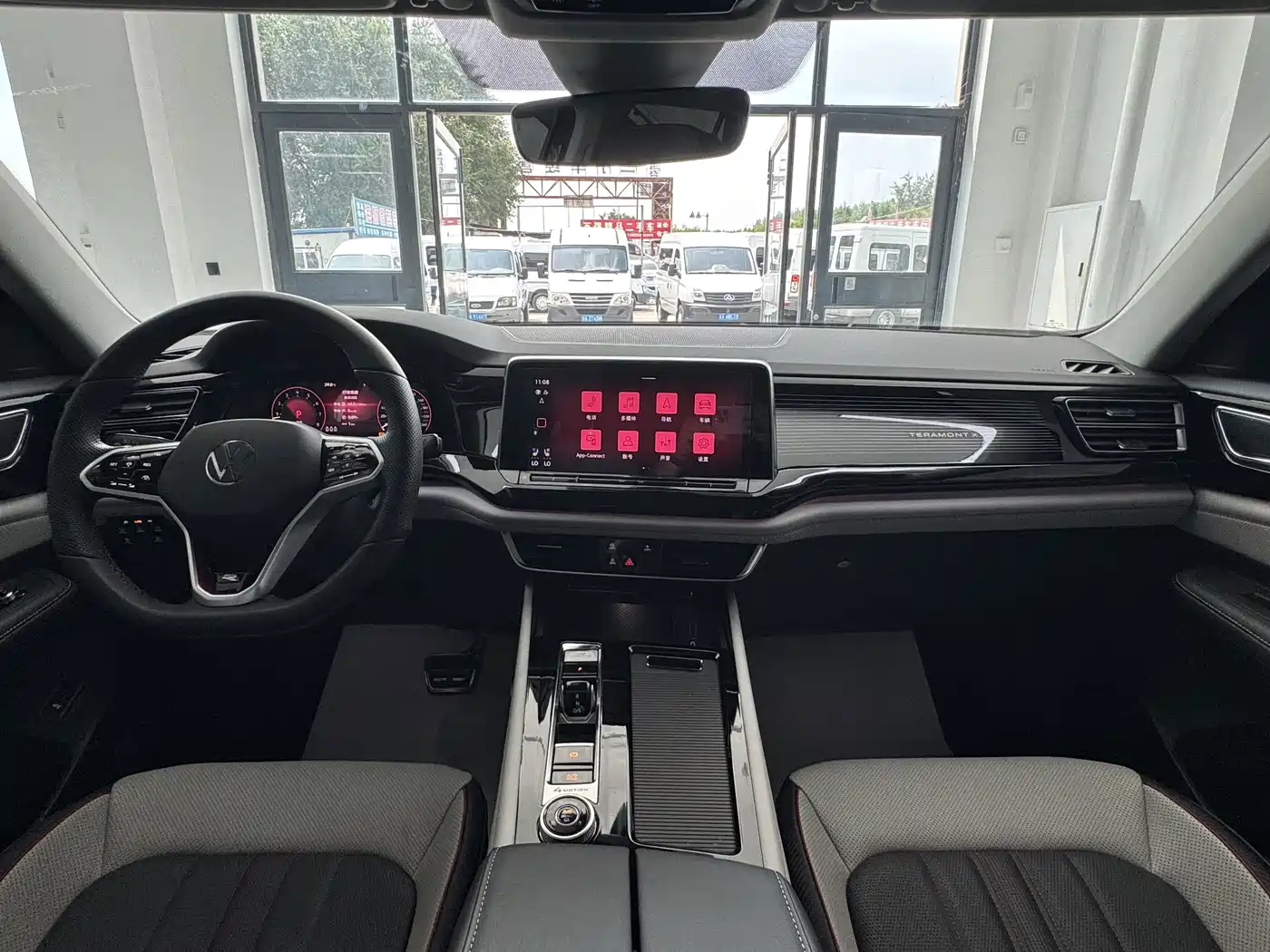 Фото 9 - Volkswagen Teramont