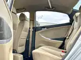 صورة 27 - Hyundai Verna
