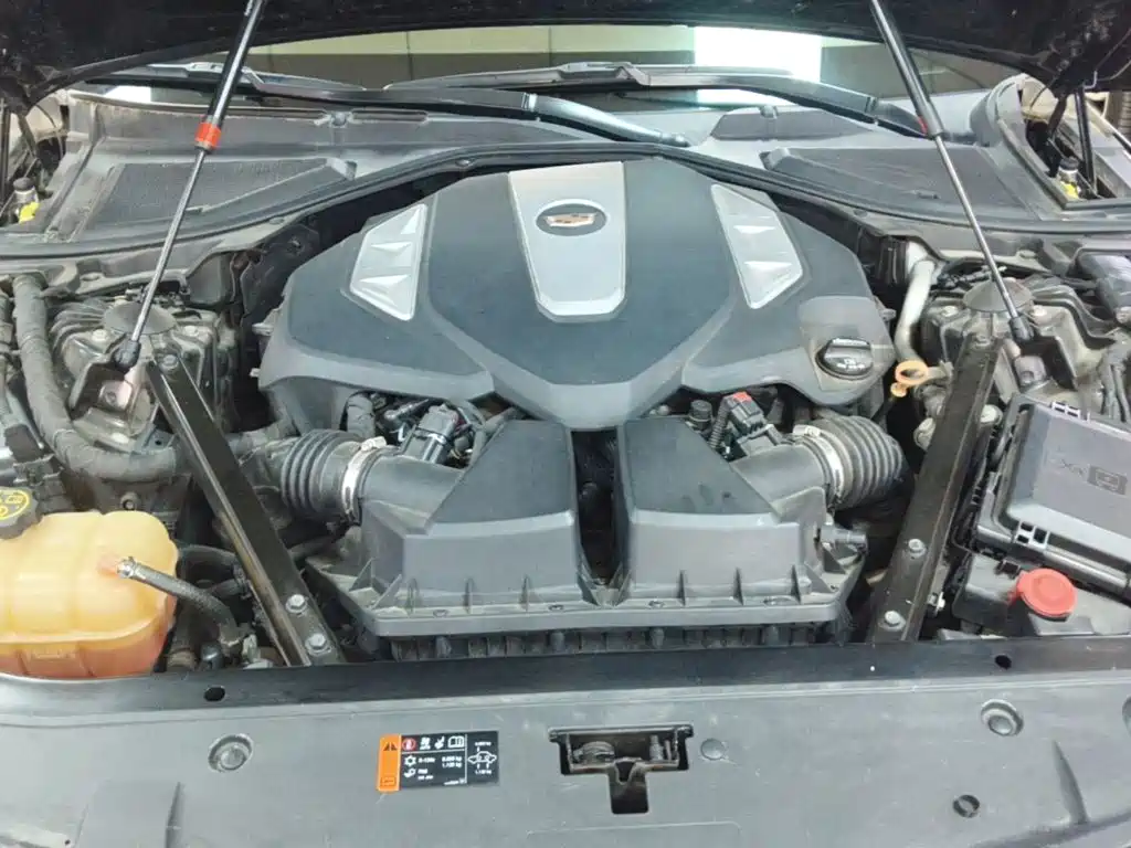 Фото 20 - Cadillac CT6