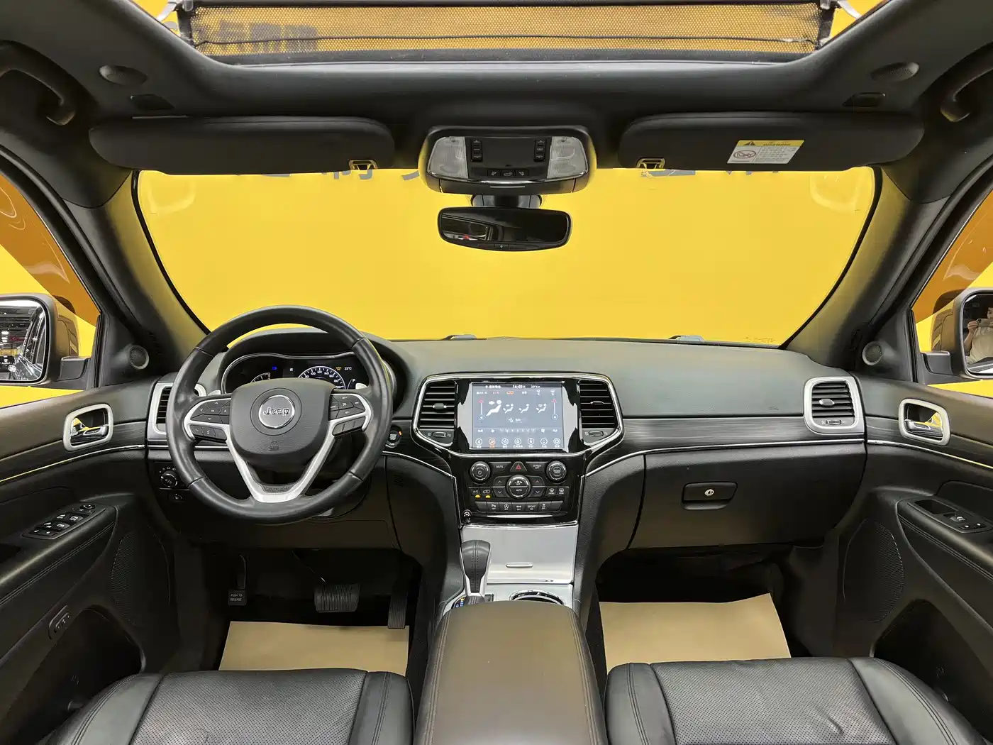 JEEP GRAND CHEROKEE (IMPORTED)