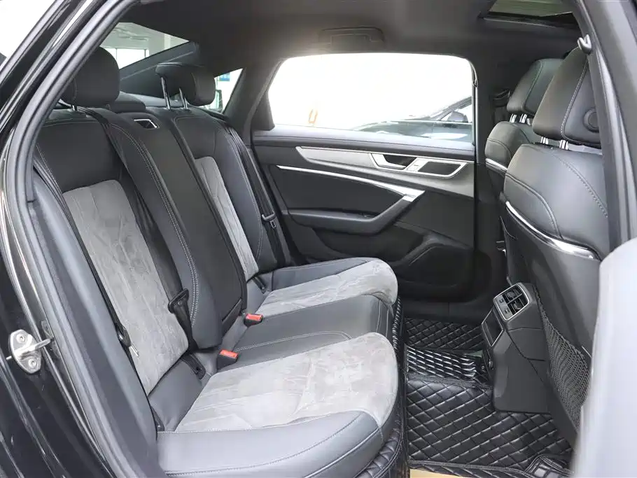 Audi A6L 2023 Facelift 40 TFSI Luxury Dynamic фото 18