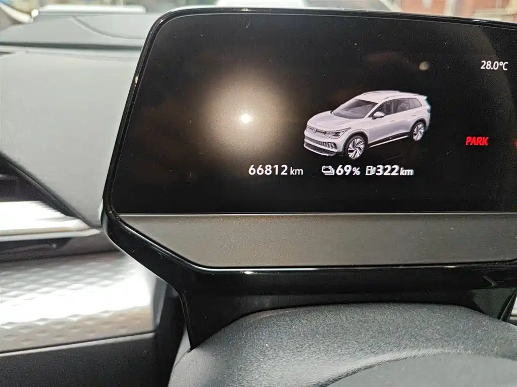Volkswagen ID.6 X 2021 Pro Intelligent Long Range Edition фото 5