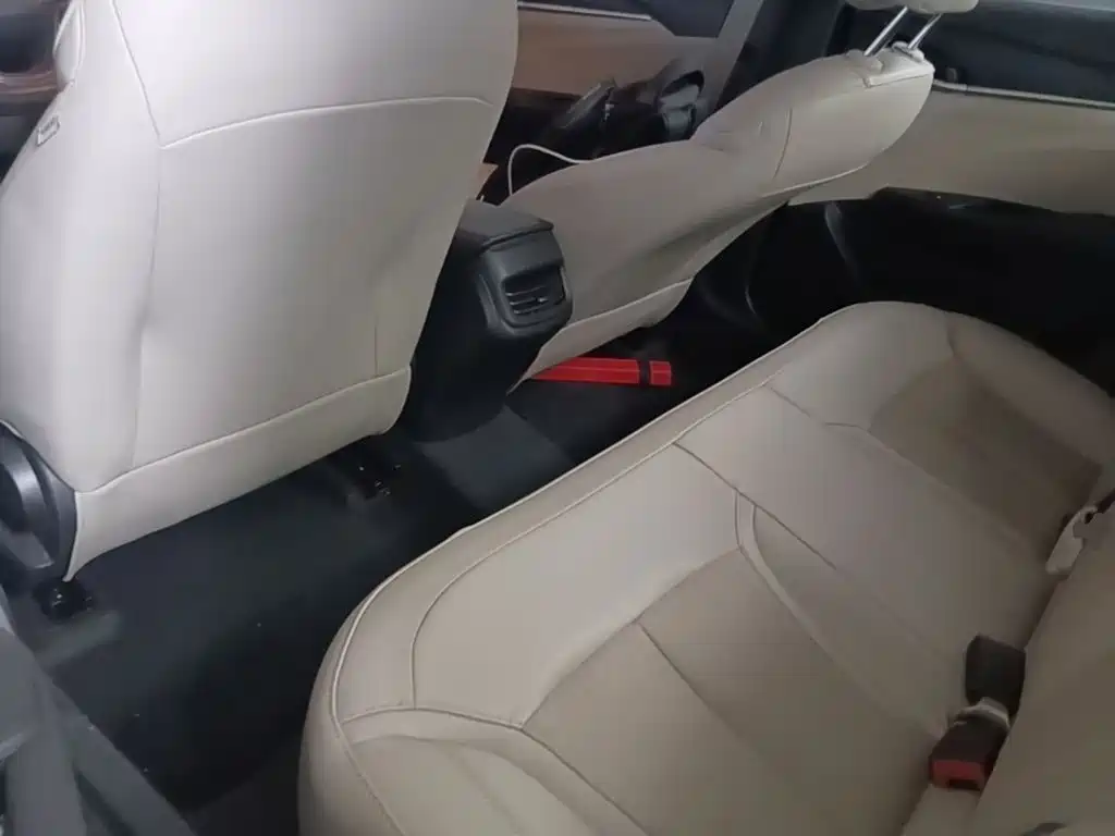 Фото 17 - Buick Excelle