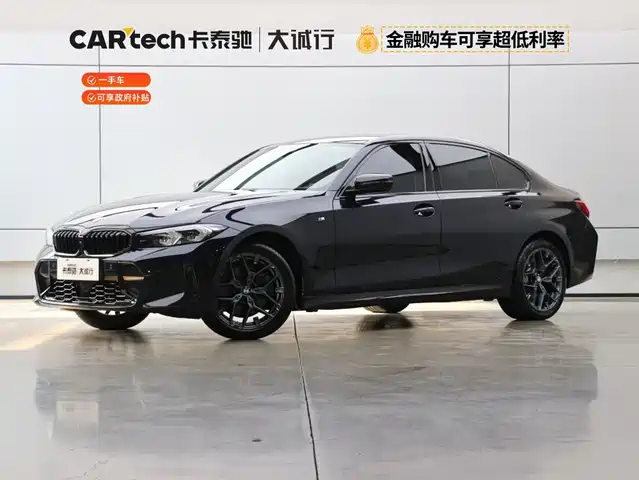 BMW 3 330Li, M Чёрный спорт-пакет