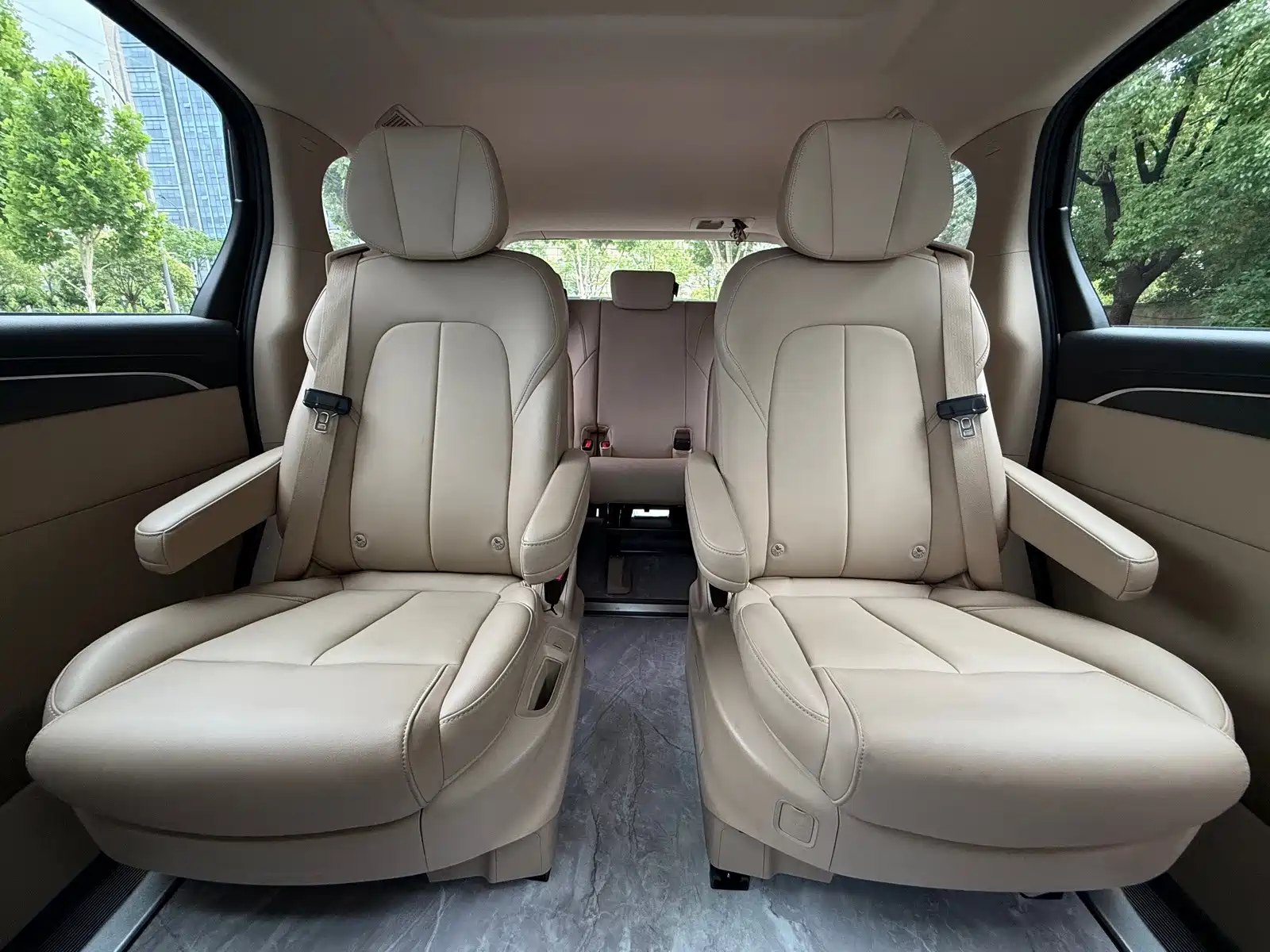Фото 21 - Buick GL8