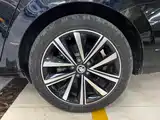 Фото 10 - Škoda Superb