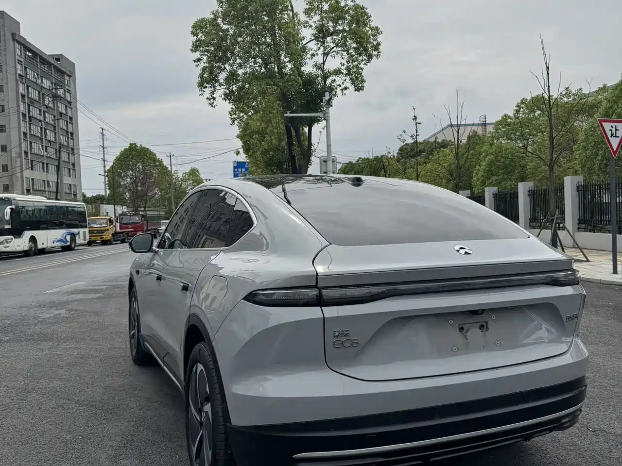NIO EC6 2023 75kWh фото 12