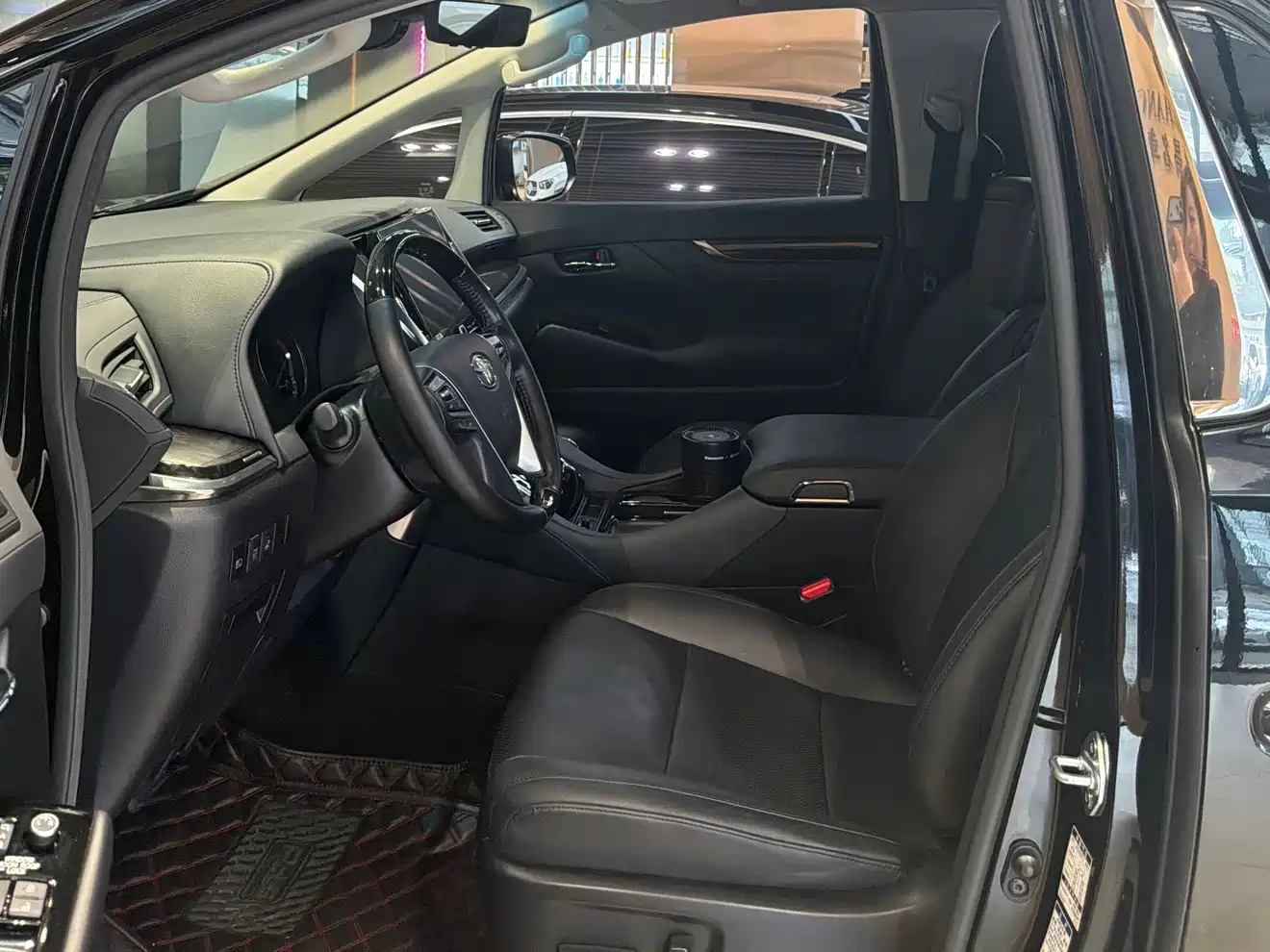 Toyota Vellfire 2021 2021 Crown Hybrid 2.5L HV Luxury Edition