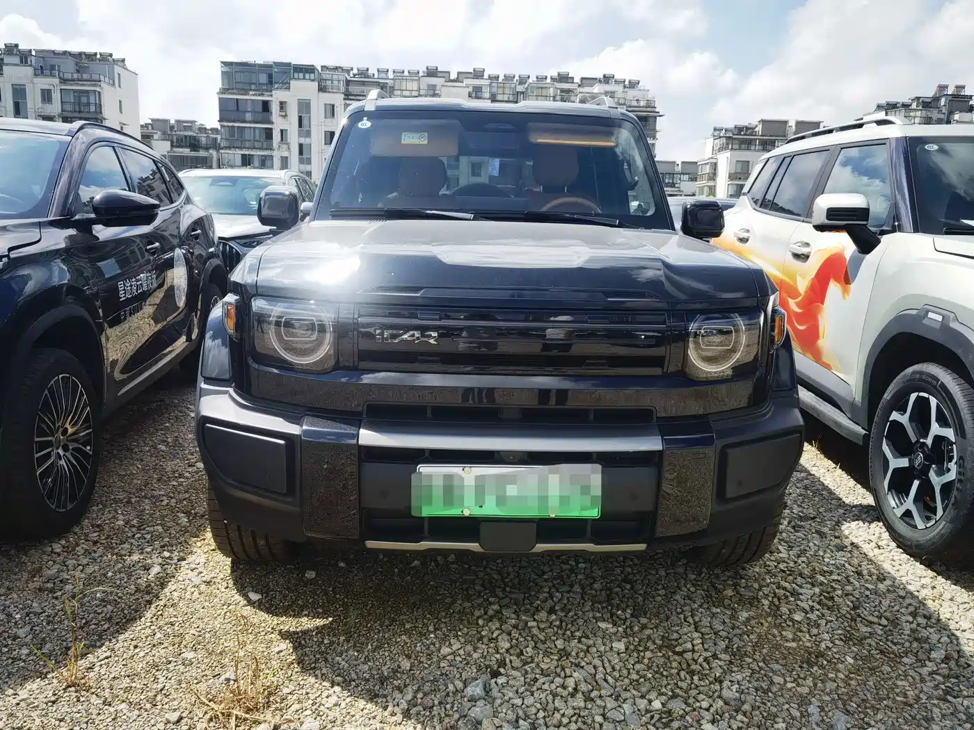 iCAR V27 2026 2026 200KM AWD Falcon 500