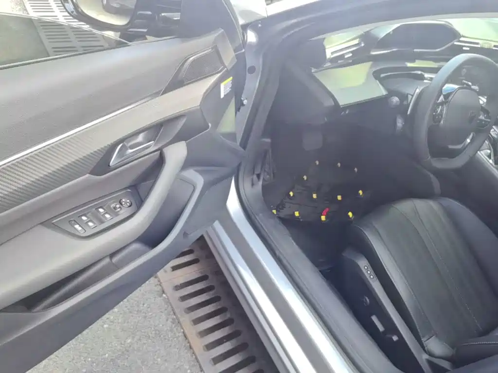 Peugeot 508 2024 2023 508L 400THP Dynamic Flagship