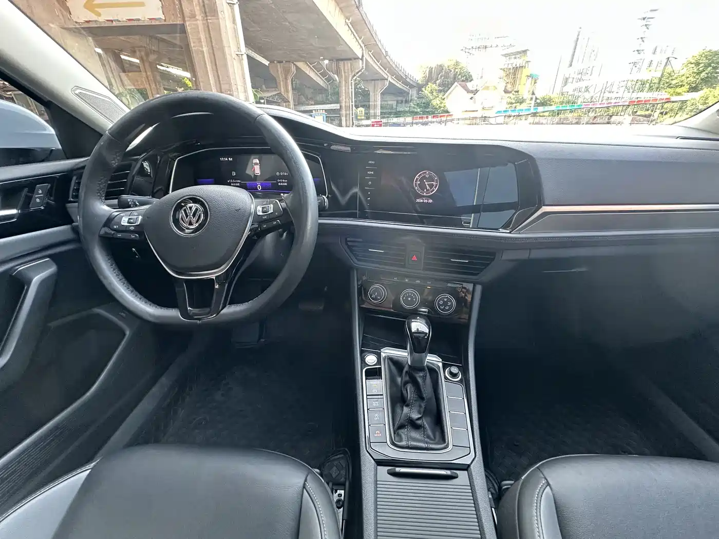 Volkswagen Sagitar 2021 280TSI DSG Surpassing Edition фото 12