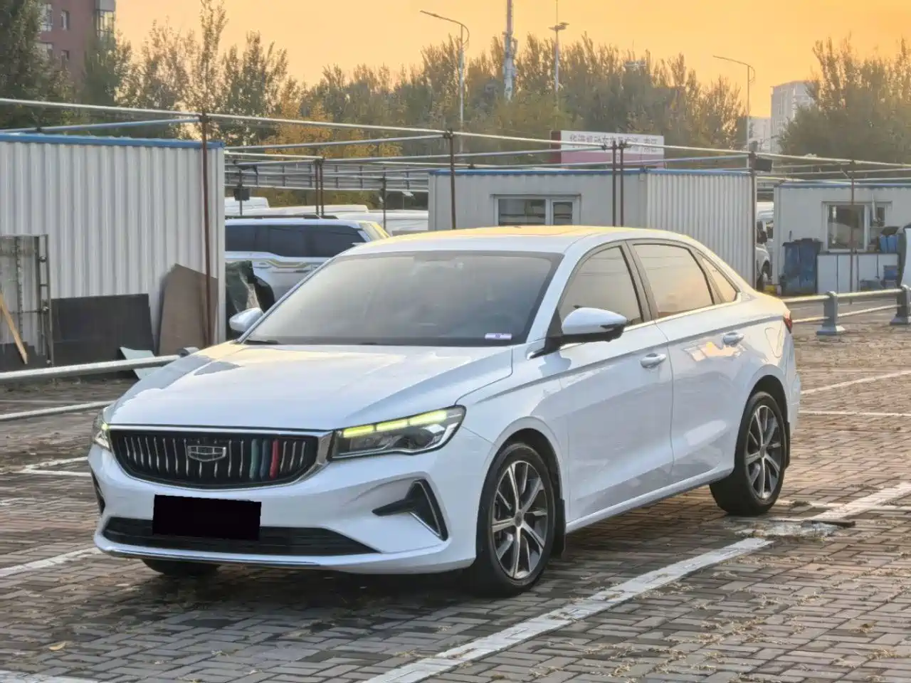 Geely Emgrand 2022 — пригон из Китая