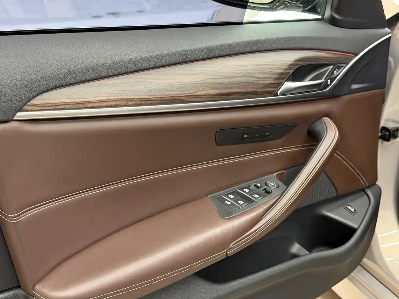 BMW 5 Series 2018 530Li Leading Luxury Package фото 19