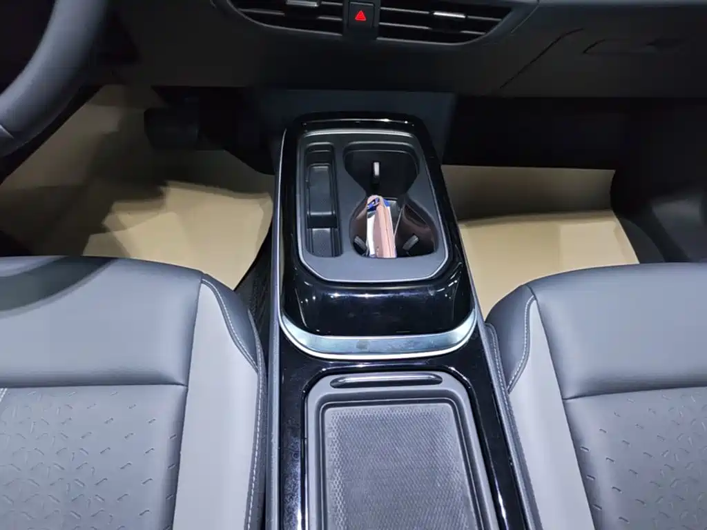 Volkswagen ID.4 CROZZ 2025 2026 Pure Edition