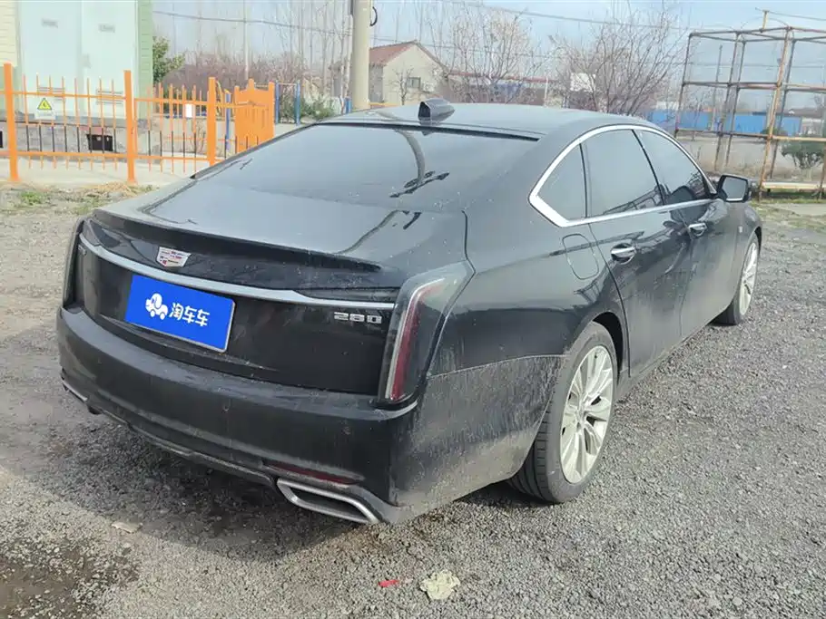 CADILLAC CT6
