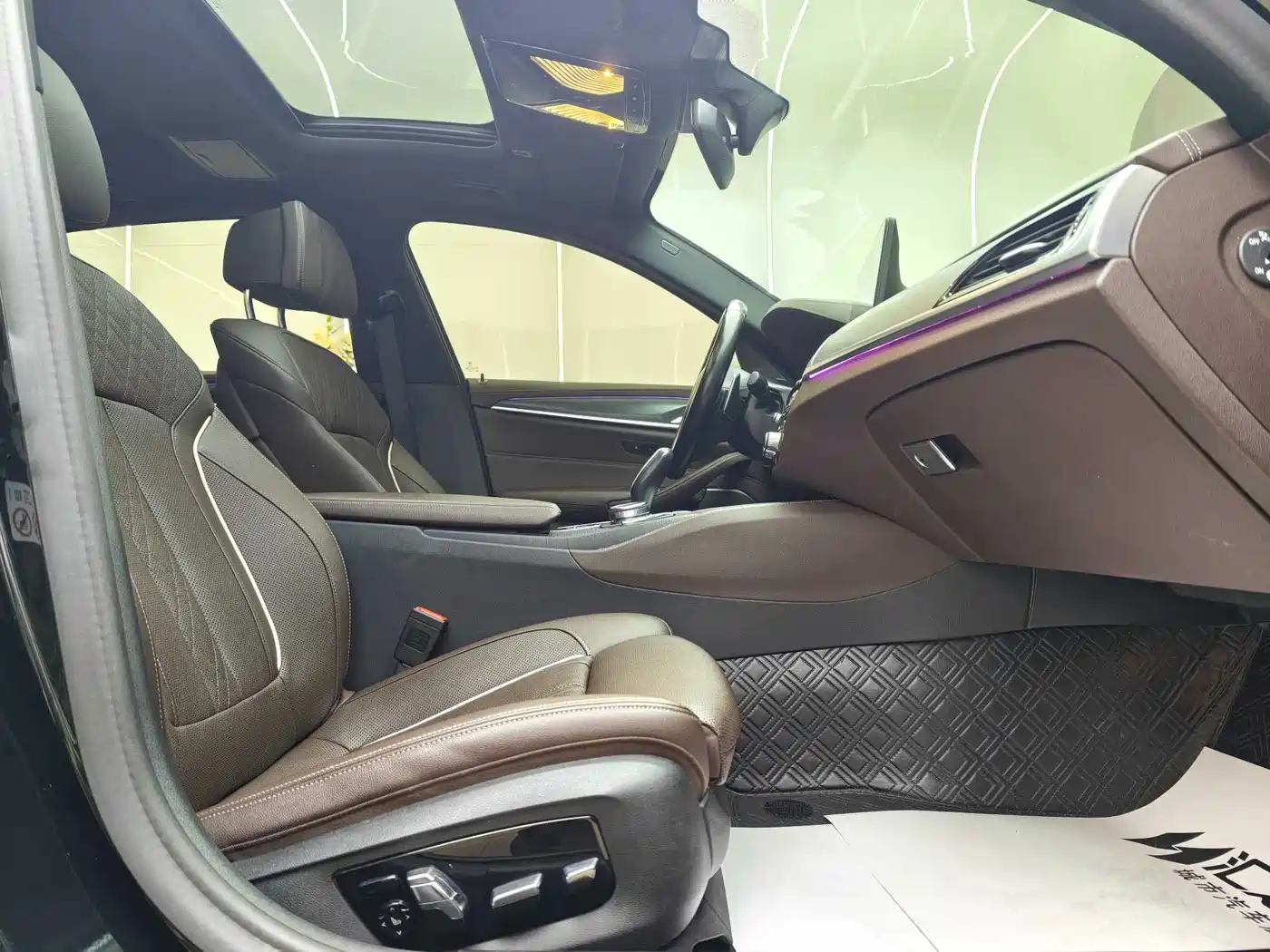 BMW 5 Series 2023 530Li Premium M Sport Package фото 10