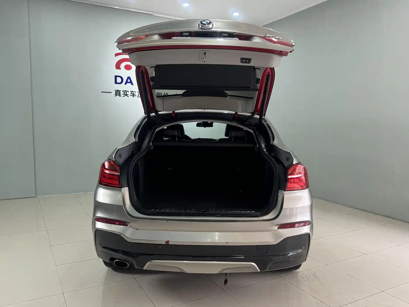 BMW X4 2016 Model xDrive20i M Sport фото 15