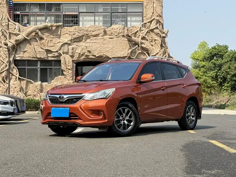 BYD Song 2016 Ultimate Edition 1.5TID Automatic Elite