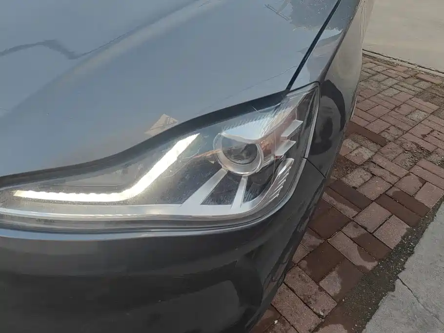 صورة 5 - Nezha Auto Nezha V