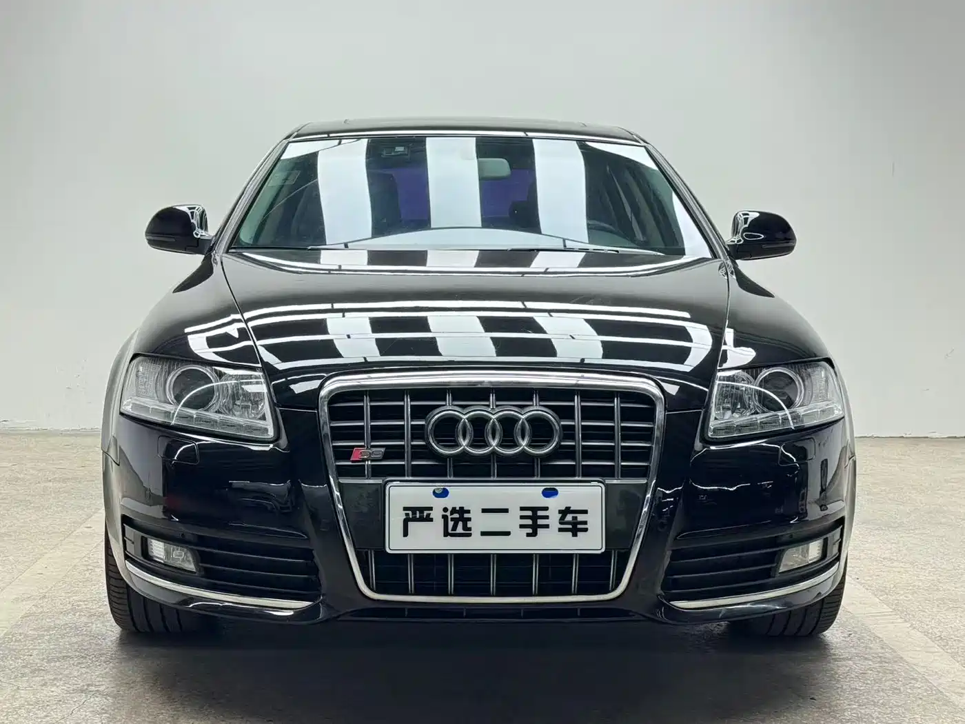 Audi A6L 2011 Model 2.4L Comfort фото 2