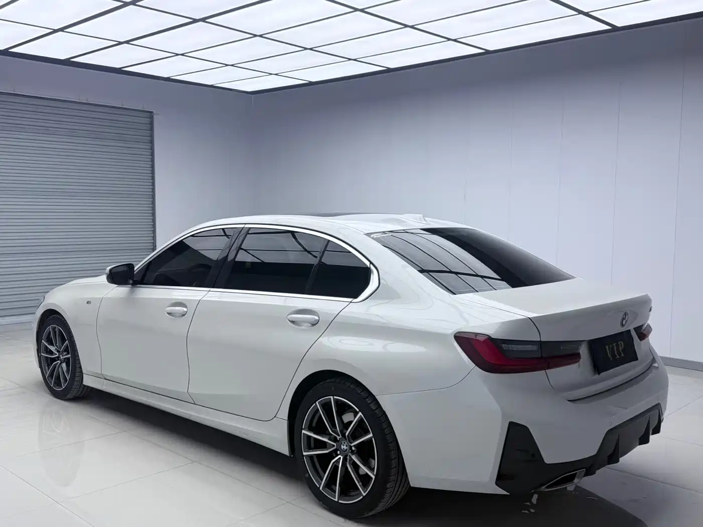 BMW 3 Series 2023 320Li M Sport Package фото 6