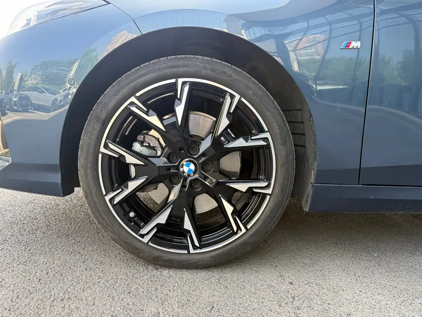 BMW 2 Series 2025 225L M Sport Moonlight Package фото 9