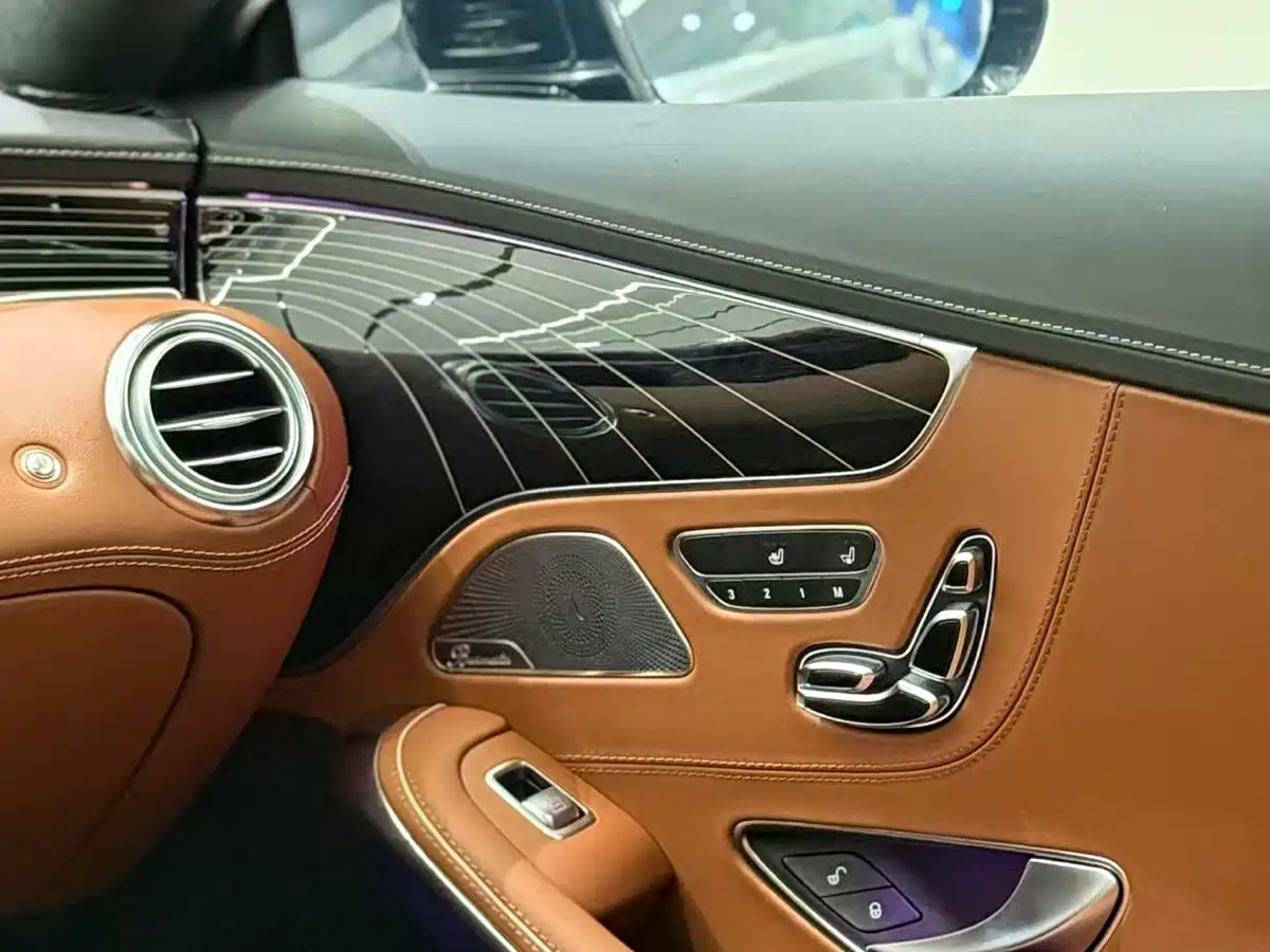 Mercedes-Benz S-Class 2016 S 400 4MATIC Coupe фото 10
