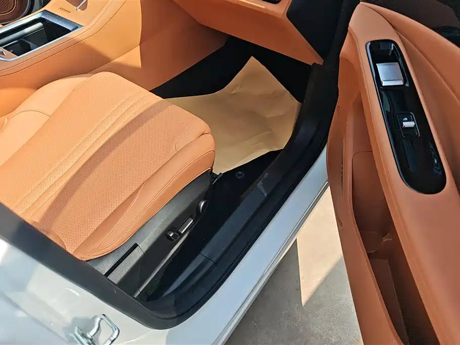 GEELY GALAXY GALAXY L7