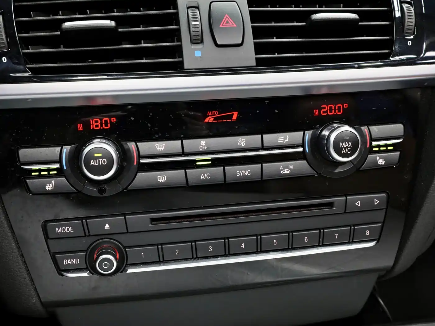BMW X4 2014 xDrive20i X Design Package фото 16