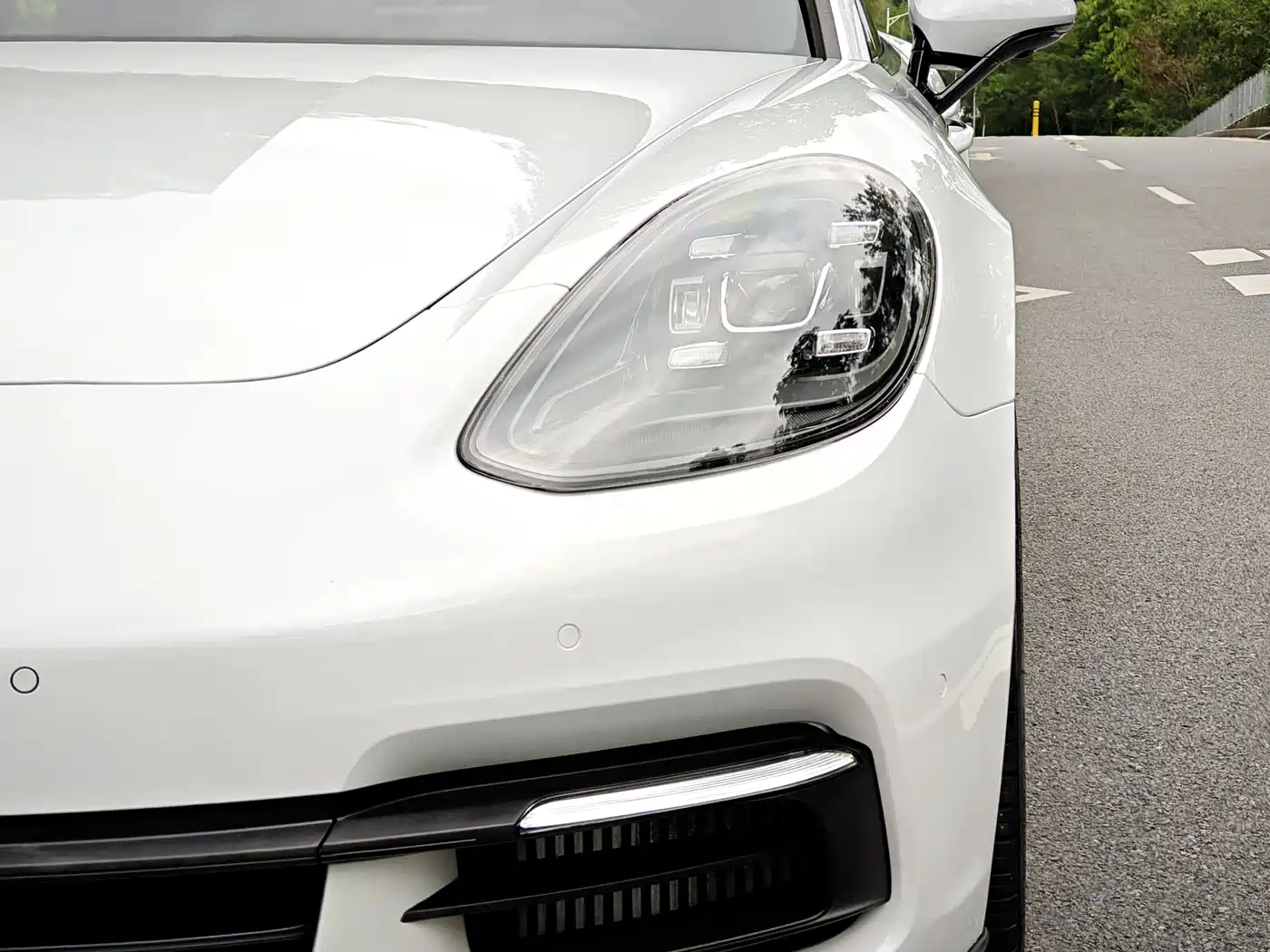 Porsche Panamera 2019 Panamera 2.9T фото 3