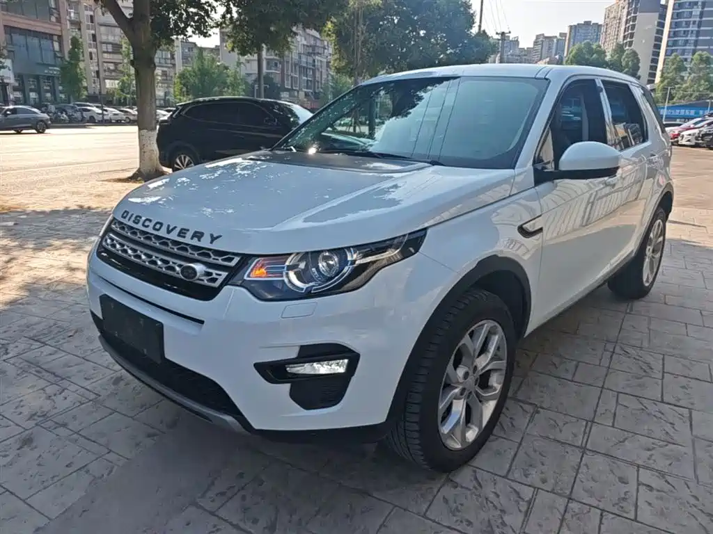 Land Rover Discovery Sport 2018 240PS HSE Edition фото 2