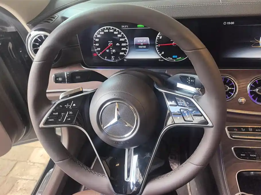Mercedes-Benz E-Class 2020 E 260 L фото 15