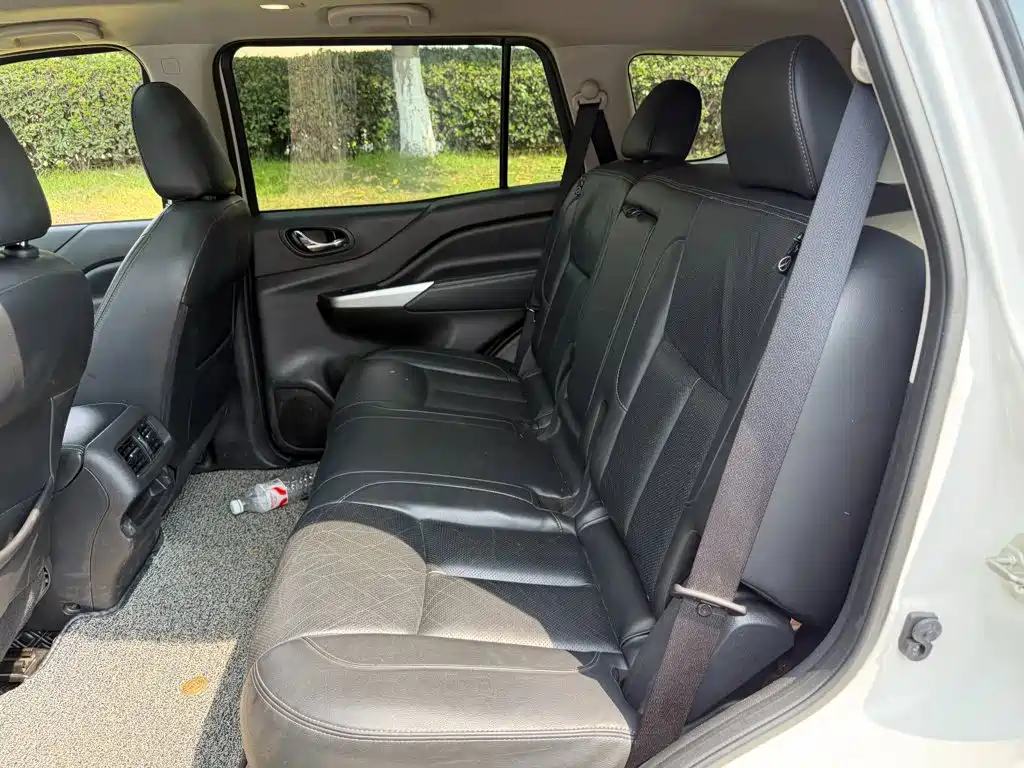 Nissan Terra 2020 2020 2.5L XV 4WD Automatic Flagship Edition