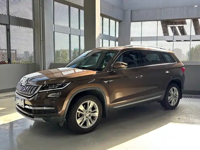 Škoda Kodiaq 2018 Facelift TSI330 5-seat 2WD Premium Luxury Edition — фото 1