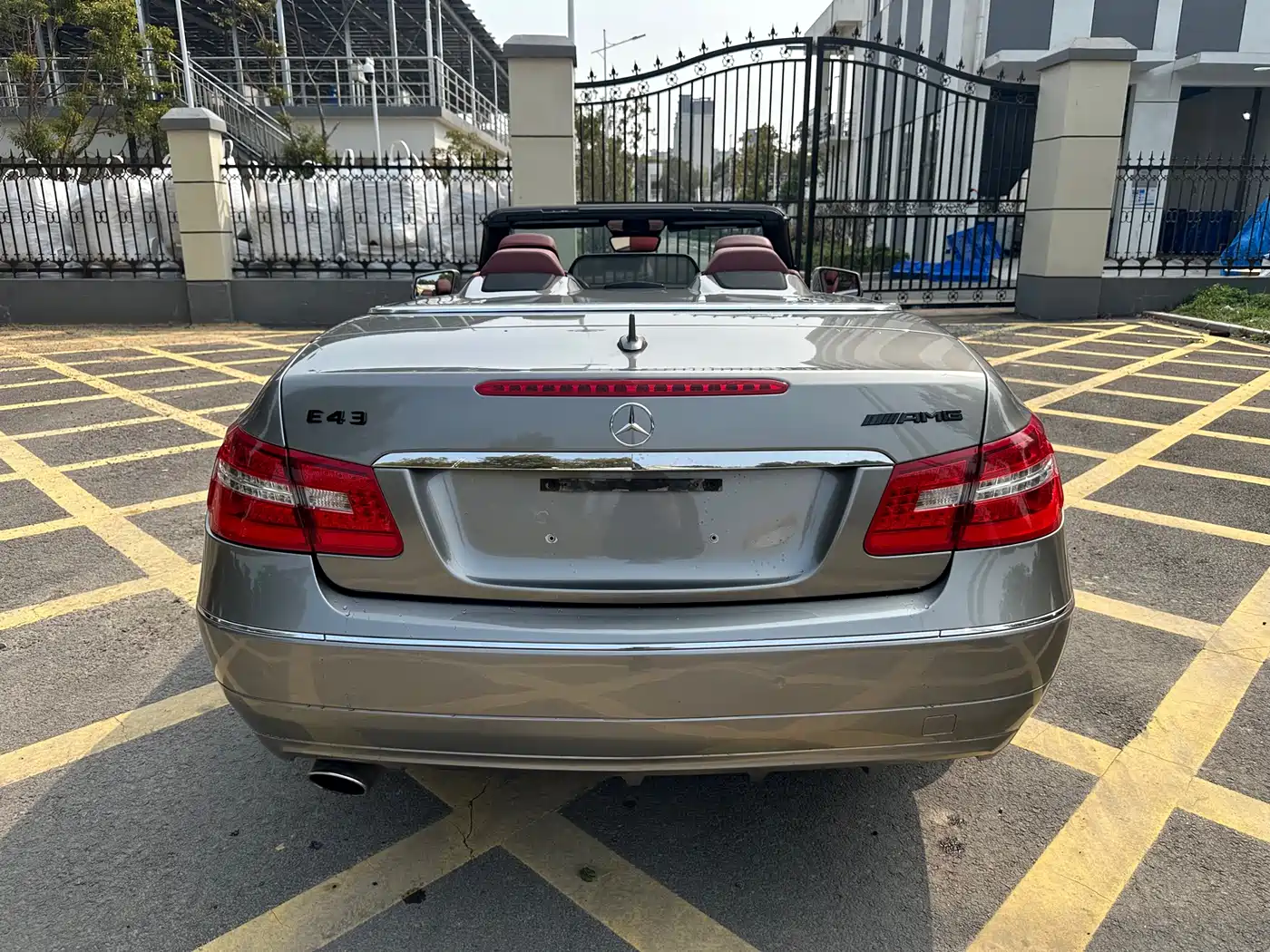 Mercedes-Benz E-Class (Import) 2011 E 260 CGI Convertible фото 12