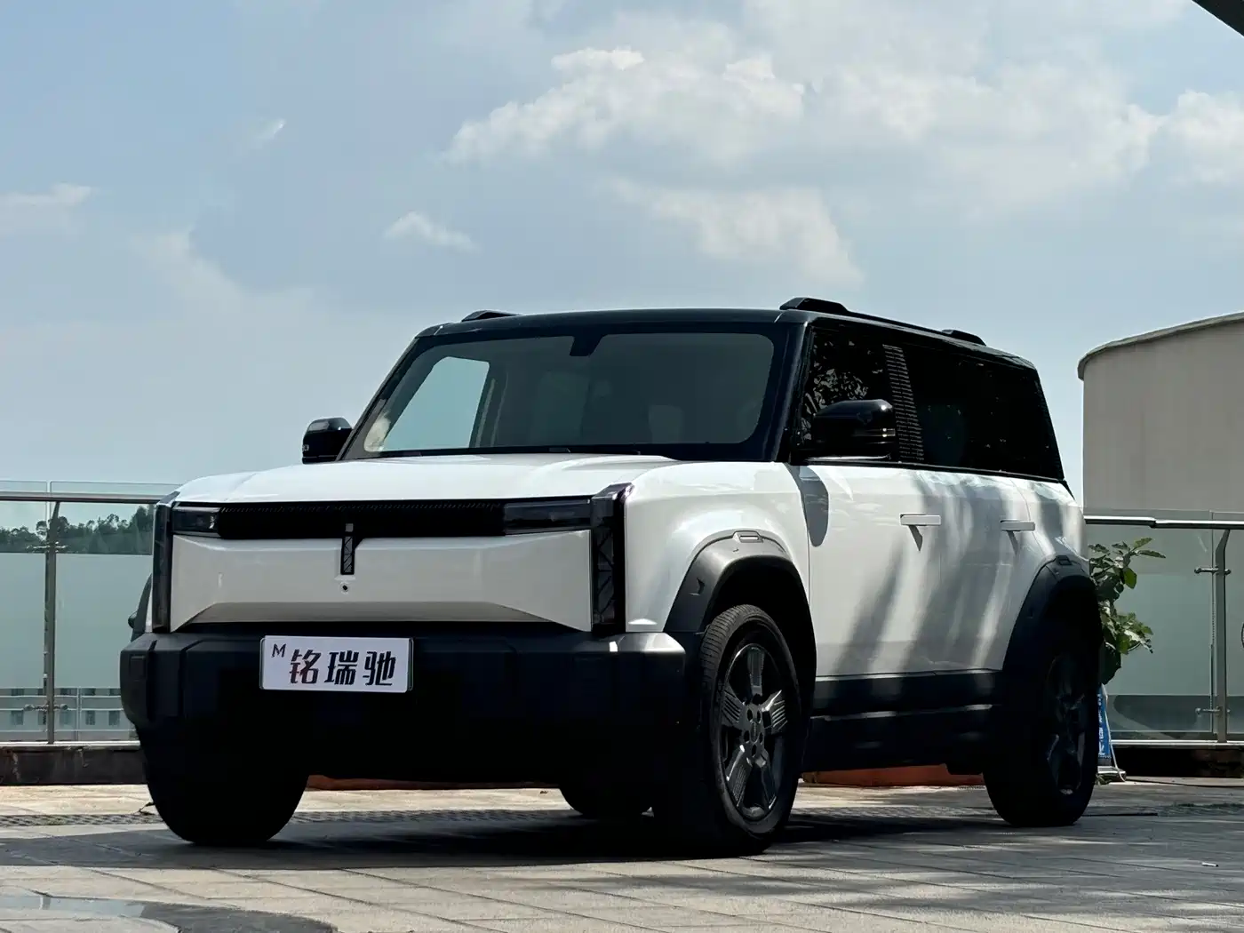 2025 iCAR 03