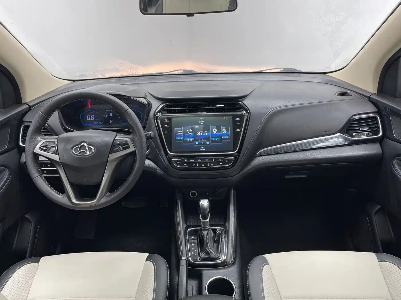 Changan Oshan Changan Oushang A800 2017 2017 Model 1.5T Auto Premium