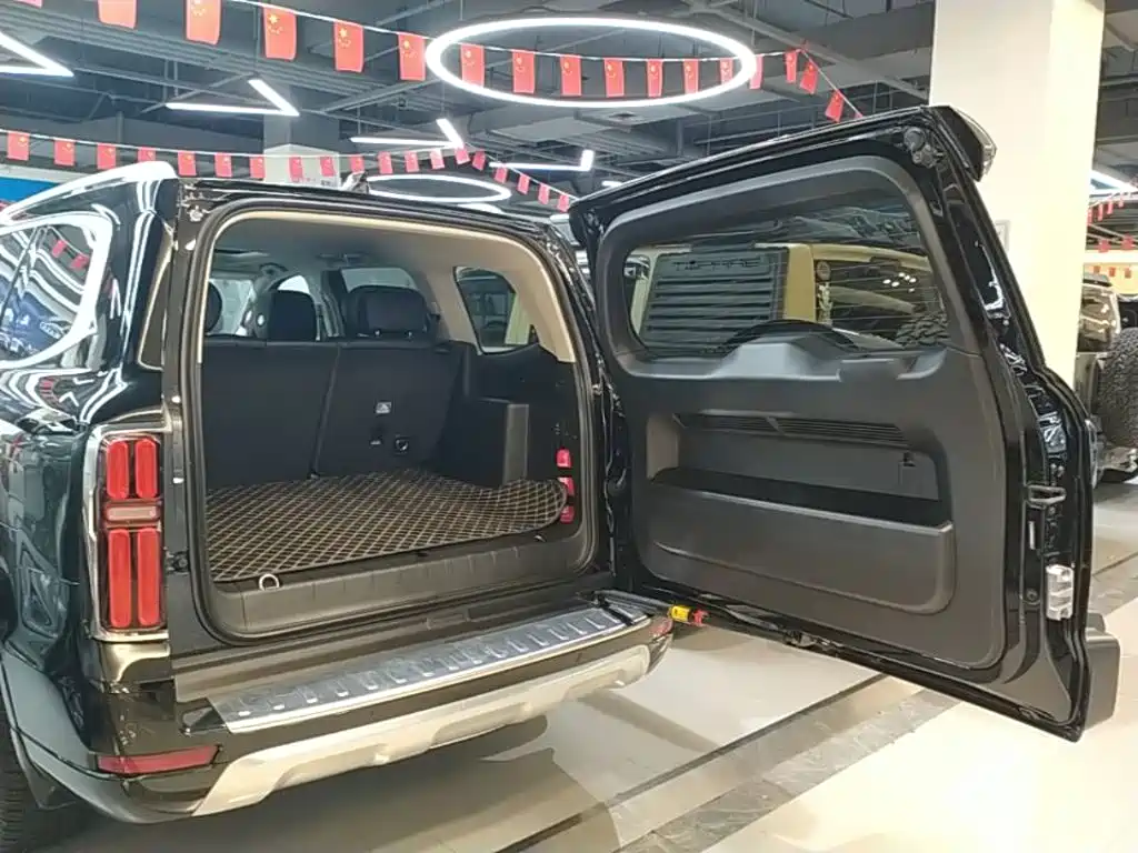 Tank 500 2024 2023 3.0T Sport Summit 5-Seater