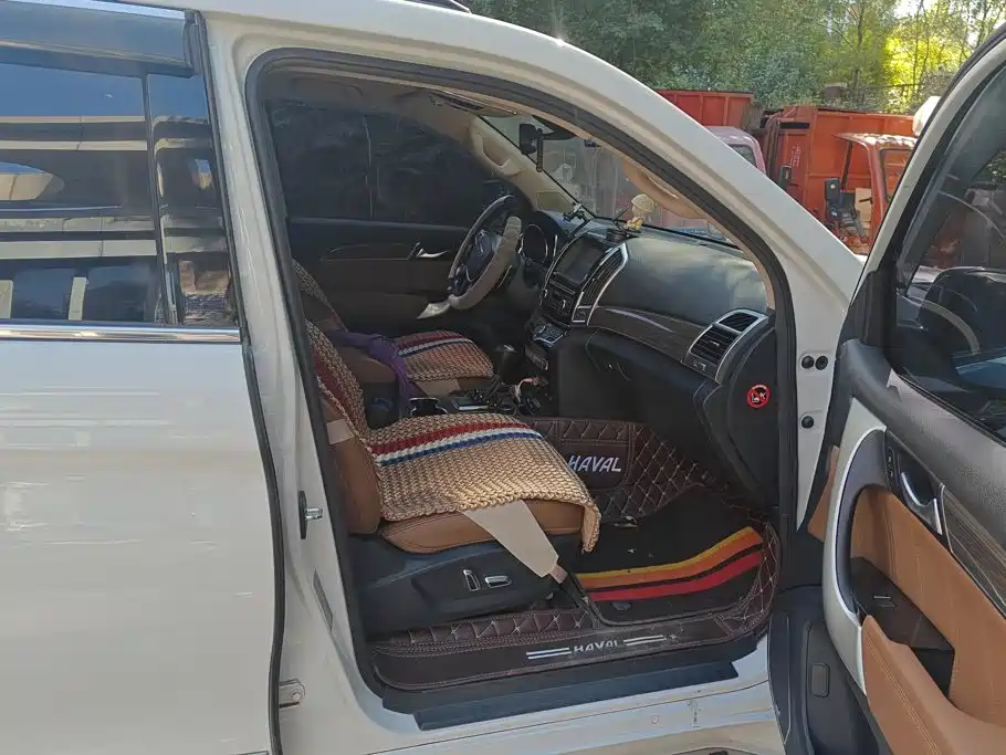 Haval H9 2016 2015 2.0T 4WD Luxury 5-seater