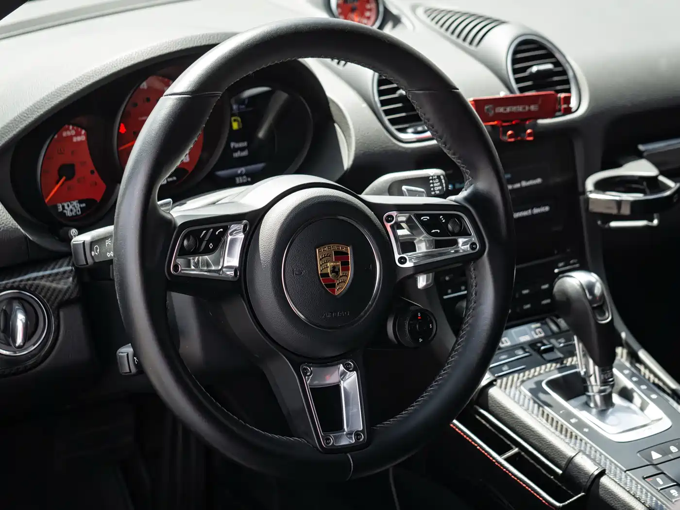 Porsche 718 2018 Cayman 2.0T фото 15