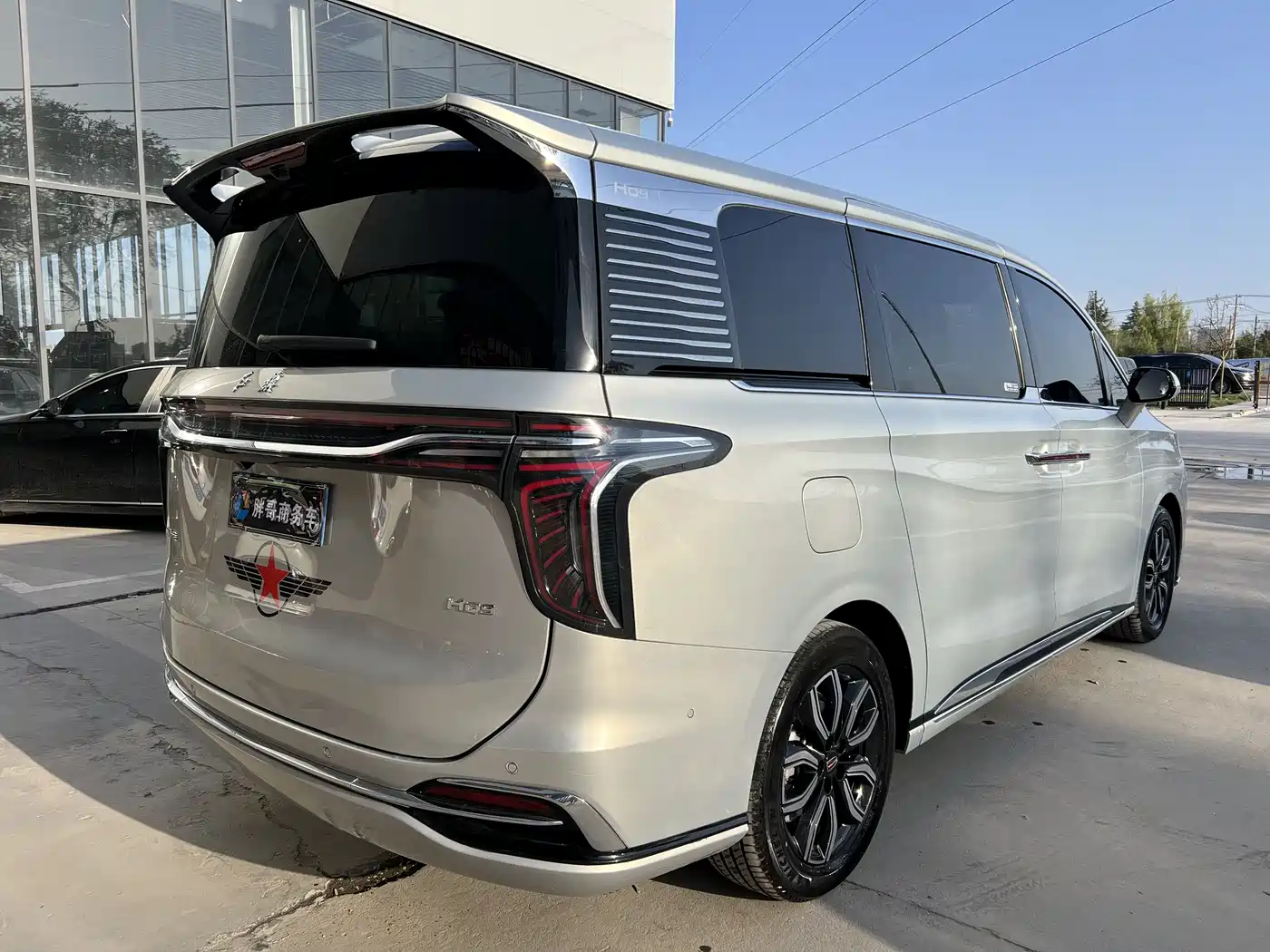 Hongqi HONGQI HQ9