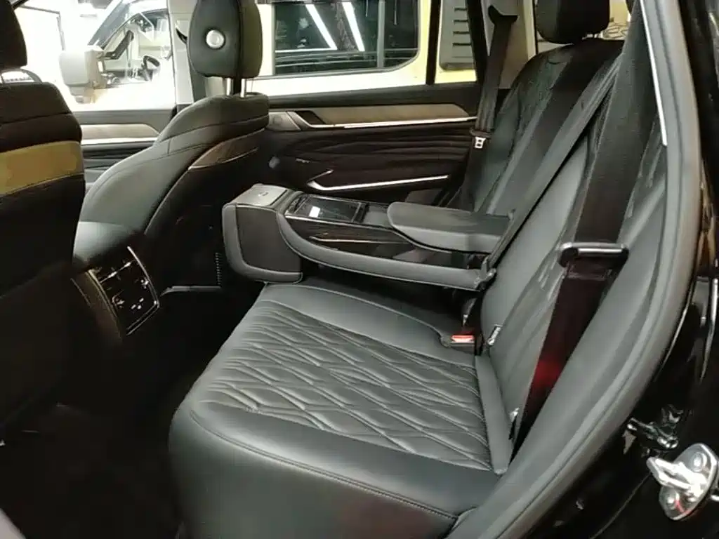 Tank 500 2024 2023 3.0T Sport Summit 5-Seater